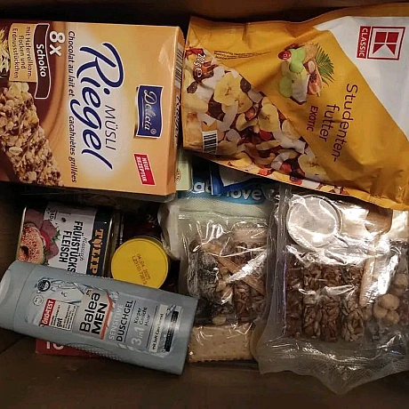Відправили нашого захисника на фронт з повним набором необхідних речей. Крім тактичної аптечки, ми додали в кишені ще багато кор... - Волонтерська північ на we.ua