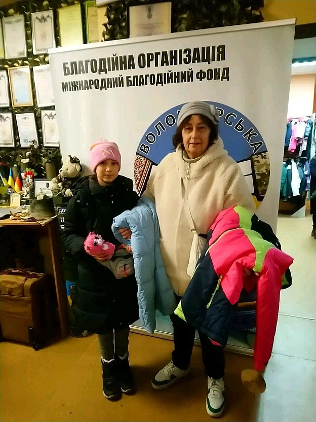 Наш Банк одягу став справжнім оазисом тепла та турботи для родин ВПО! Кожен відвідувач знайшов речі, які допоможуть їм почуватис... - Волонтерська північ на we.ua