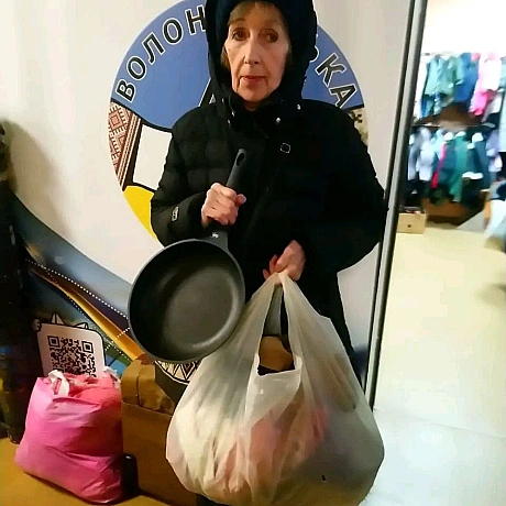 Наш Банк одягу став справжнім оазисом тепла та турботи для родин ВПО! Кожен відвідувач знайшов речі, які допоможуть їм почуватис... - Волонтерська північ на we.ua