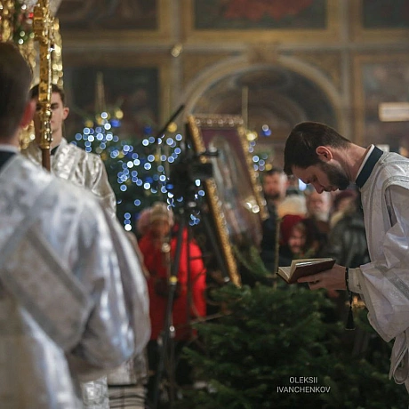 Христос народився!Божественну літургію з нагоди свята Різдва Христового у Свято-Михайлівському Золотоверхому кафедральному собо... - Репортер інформує на we.ua