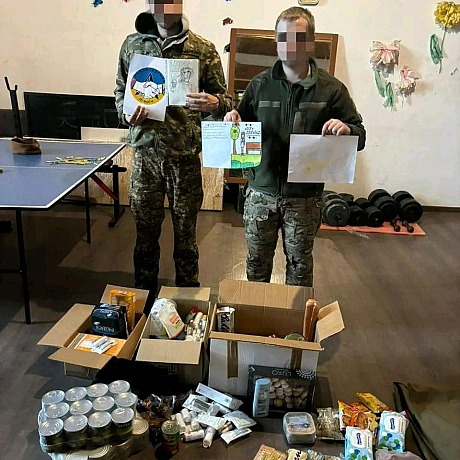 Хлопці, які тримають Донецький напрямок, відчули вашу підтримку! Завдяки щедрості Ruth Schmitt , Irina Chuyko та МБФ на честь ... - Волонтерська північ на we.ua