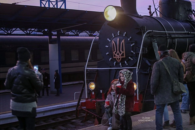 Казкові подорожі на ретро-потягах подарують незабутні враження дітям! ✨ \