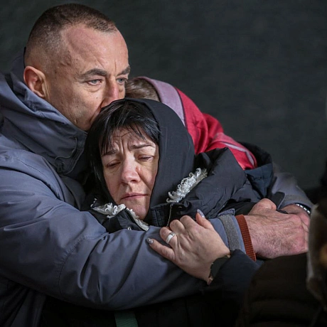 У Києві в Михайлівському золотоверхому монастирі попрощалися з військовослужбовцем Сил спеціальних операцій Горбатенком Олександ... - Репортер інформує на we.ua