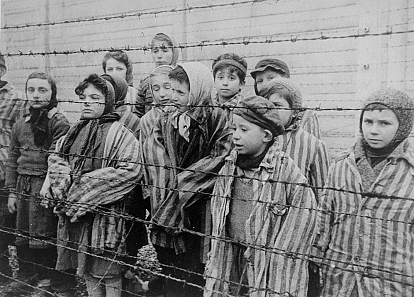 27 січня 1945 року війська 1-го Українського фронту звільнили концтабір Аушвіц-Біркенау. Серед понад 6 тисяч в\'язнів, які дожил... - WAS на we.ua