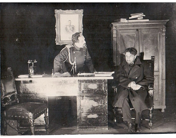 28 січня 1920 року у Вінниці Гнат Юра, Амвросій Бучма та Семен Семдор заснували новий театр, який спочатку отримав назву «Новий ... - WAS на we.ua
