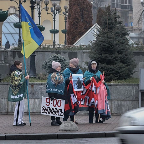 🇺🇦 Хвилина мовчання 🇺🇦Щодня о 9:00 зупинимося на мить, щоб вшанувати пам’ять наших героїв, які віддали життя за нашу свободу. Ц... - Репортер інформує на we.ua