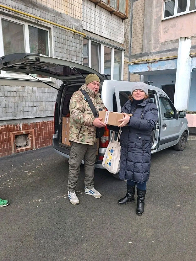 Волонтерська північ на we.ua