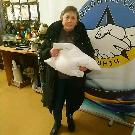 Наш Банк одягу гостинно відчиняє свої двері для родин ВПО. Ми раді бачити щасливі обличчя, коли вони знаходили для себе щось пот... - Волонтерська північ на we.ua