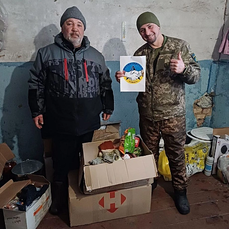На Донеччину військовим відправили трохи допомоги. Завдяки ресурсам від Ruth Schmitt змогли передати смаколики, сухпаї та інше ... - Волонтерська північ на we.ua
