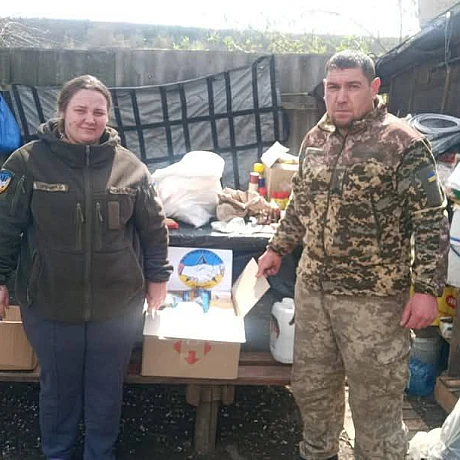 Днями ми розповідали про відправку рідкого харчування для лежачих хворих у Херсонську лікарню та шин для військового авто на Дон... - Волонтерська північ на weua.dev