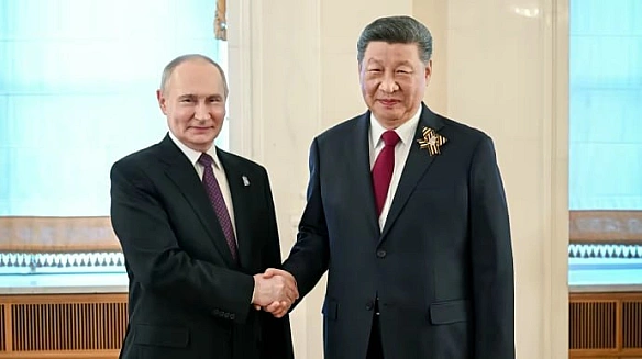 🇷🇺🤝🇨🇳 Путін і Сі Цзіньпін: “Сталеві друзі” проти Заходу - Reuters8 травня 2025 року в Кремлі відбулася зустріч президентів Рос... - Ціна Держави на we.ua