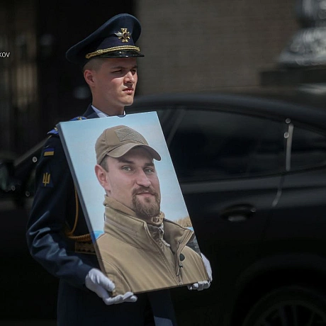 Герой неба Максим Устименко: Вічна пам'ять! 🇺🇦Український пілот F-16 Максим Устименко, ветеран АТО, загинув 29 червня, відбиваю... - Репортер інформує на we.ua