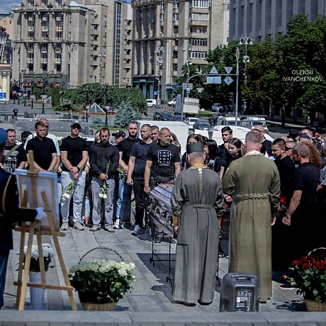 Герой неба Максим Устименко: Вічна пам'ять! 🇺🇦Український пілот F-16 Максим Устименко, ветеран АТО, загинув 29 червня, відбиваю... - Репортер інформує на we.ua