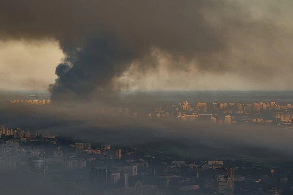 Унаслідок російської атаки на столицю було пошкоджено консульство Польщі. Голова МЗС Радослав Сікорський попросив Трампа віднови... - monitoring on we.ua