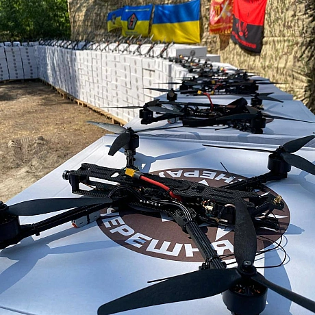 Віталій Кличко: Громада столиці продовжує допомагати військовим. І сьогодні бійцям 12-го армійського корпусу ЗСУ передав на найг... - КМДА – офіційний канал на we.ua