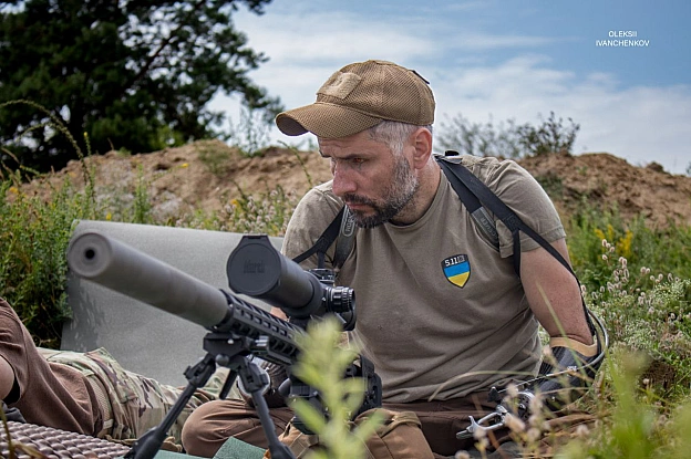 Незламна сила: Андрій Рублюк знову в строю! 🇺🇦Втративши обидві кисті рук та ногу у 2022 році, старший сержант розвідки ЗСУ Анд... - Репортер інформує on we.ua