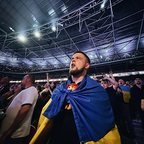 🔥🔥🔥Ось так ветерани російсько-української війни заряджали Усика на перемогу в Лондоні Наш абсолютний чемпіон точно відчув під... - ДТЕК на we.ua