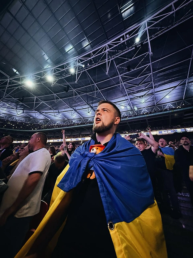 🔥🔥🔥Ось так ветерани російсько-української війни заряджали Усика на перемогу в Лондоні Наш абсолютний чемпіон точно відчув під... - ДТЕК на we.ua