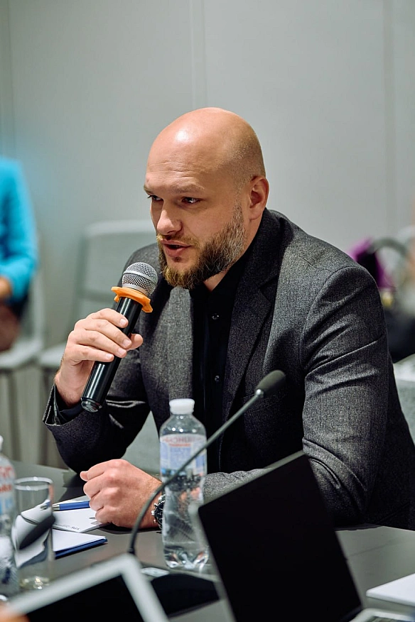 ⚖️Від “презумпції вини” до партнерства: початок нового діалогу між БЕБ та бізнес-спільнотою15 серпня 2025 під егідою Бюро екон... - Ціна Держави на we.ua