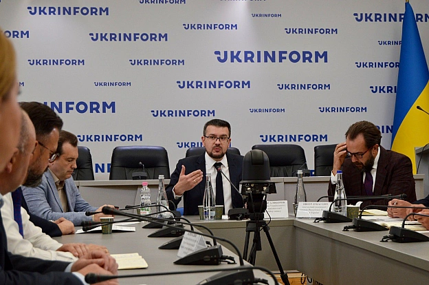 🇺🇦🇵🇱 Відбувся круглий стіл до 105-ї річниці Варшавської битви.Учасники заходу змогли обговорити спадок Варшавської битви в іст... - Український інститут національної пам'яті на we.ua