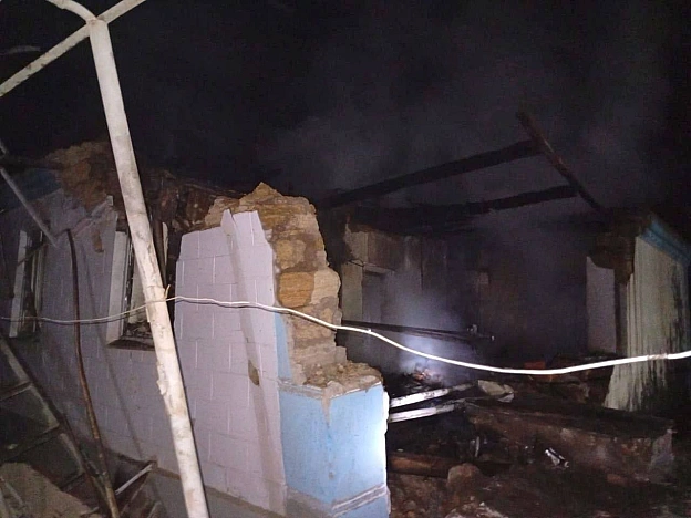 Вночі росіяни атакували дронами Дніпропетровщину: є загиблі та поранені У Дніпрі постраждали двоє людей, обох госпіталізували.... - UkraineNow на we.ua
