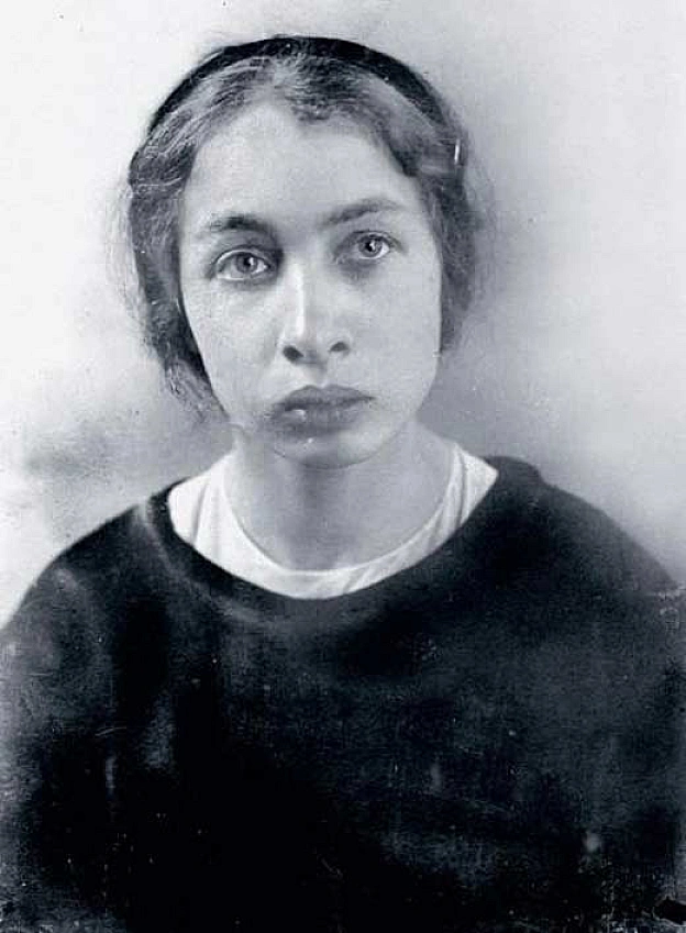 30 серпня 1918 року в Москві 28-річна Фанні Каплан (єврейка з Волині, 1890 р.н.) трьома пострілами поранила лідера більшовиків В... - WAS на we.ua