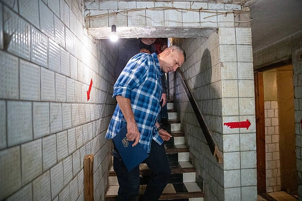 Віталій Кличко: Виїхали разом із головами районів столиці оглянути укриття в Солом'янському районі, які знаходяться в неналежном... - КМДА – офіційний канал на we.ua