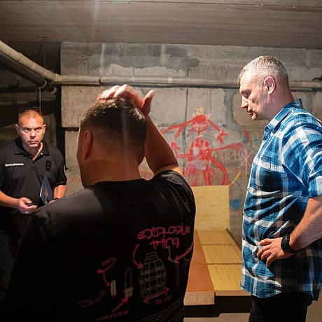 Віталій Кличко: Виїхали разом із головами районів столиці оглянути укриття в Солом\'янському районі, які знаходяться в неналежно... - КМДА – офіційний канал на we.ua