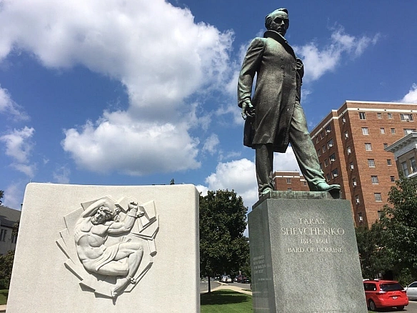 13 вересня 1960 року президент США республіканець Дуайт Ейзенхауер підписав Закон (Public Law 86-749), який офіційно дозволив вс... - WAS на we.ua