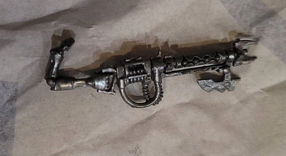 Щоб не забувати шо я типу художниця, сіла розмальовувати мінькиЯк я пишаюся цією рукою!!!! - ліловий куточок on we.ua