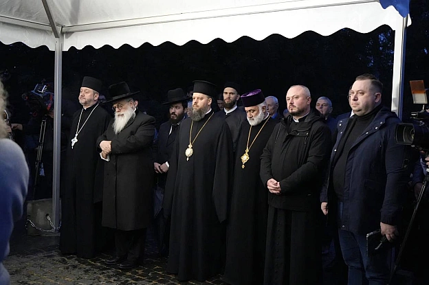 📸 У Києві вшанували 84-ту річницю трагедії Бабиного Яру.29 вересня на території Національного історико-меморіального заповідни... - Український інститут національної пам'яті на we.ua