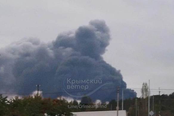 В окупованому Криму повідомили про удар по Сімферопольській ТЕСНа об'єкті спалахнула пожежа. Горіло також у районі електропідс... - UkraineNow на we.ua