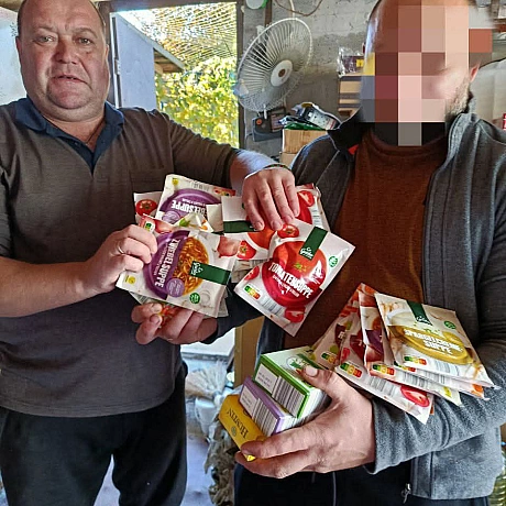 Завдяки незмінній підтримці від Ruth Schmitt ми змогли сформувати та відправити у Херсон велику партію продуктів спеціально для ... - Волонтерська північ на weua.dev