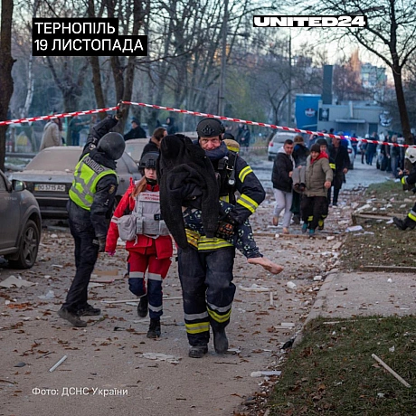 Після ракетної атаки на Тернопіль 19 листопада 10-річний Максим вижив справжнім дивом: вибухова хвиля зіштовхнула його з 9-го по... - UNITED24 на we.ua