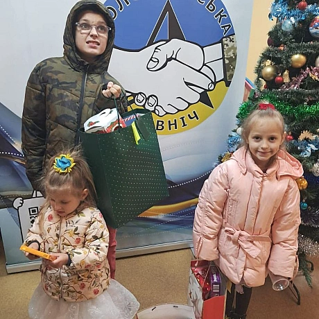 ✨ Диво є! Чарівний візит Миколайчика до нашого Фонду.
З радістю звітуємо про успішне завершення нашої благодійної ініціативи! 40... - Волонтерська північ на weua.dev