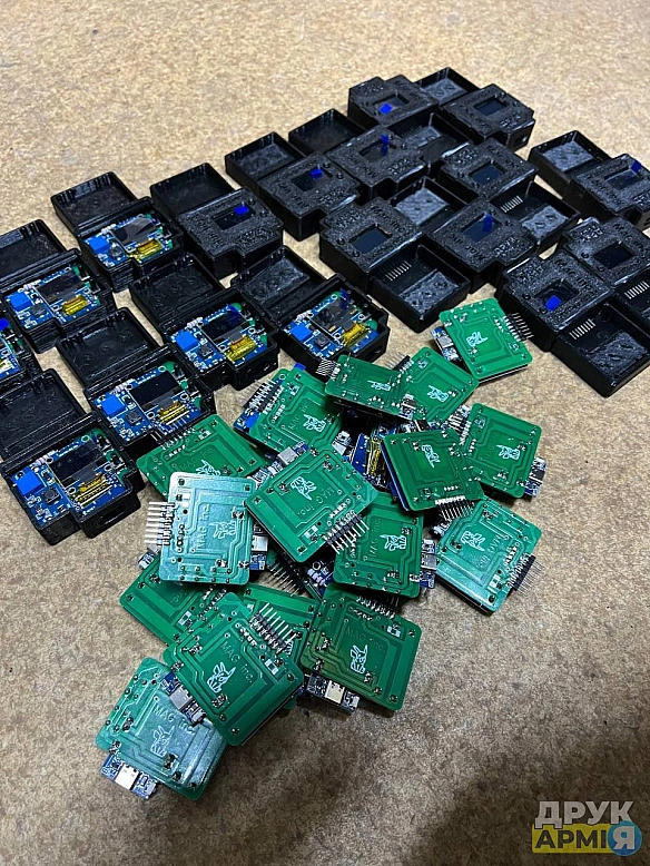 А тим часом партія тестерів-відновлювачів майже готова і скоро поїде на фронт. Ще раз дякуємо всім, хто долучається до РЕАЛЬНОЇ ... - ДрукАрмія on we.ua