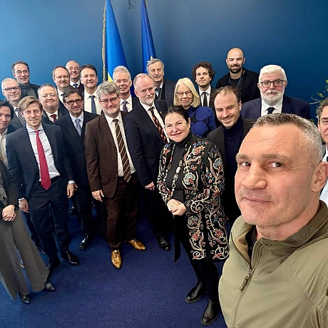 Віталій Кличко: Зустрівся з послами країн Європейського Союзу. Спілкування відбулося в представництві ЄС в Україні. Розповів про... - КМДА – офіційний канал on we.ua