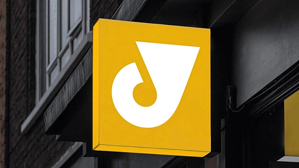 📦 Навколо нового лого і броендбуку Укрпошти багато сварок. Насправді ціна дуже низька. Але цікаво інше. В контексті дискусії нат... - Ціна Держави on we.ua