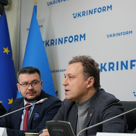 РЕВОЛЮЦІЯ ГІДНОСТІ ТРИВАЄ І СЬОГОДНІ. ПРЕДСТАВЛЕНО ПЛАН ЗАХОДІВ ДО ДНЯ ГЕРОЇВ НЕБЕСНОЇ СОТНІНаціональний музей Революції Гідно... - Український інститут національної пам'яті on we.ua