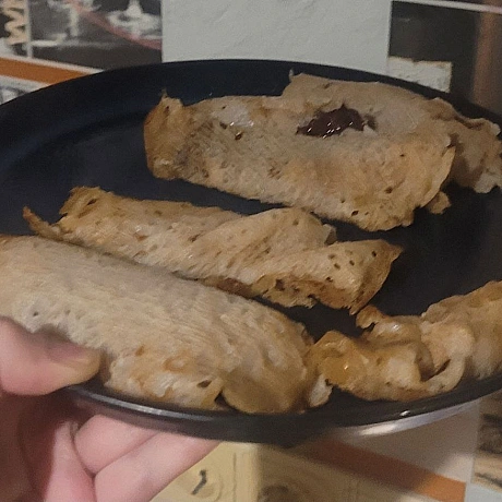 З Масницею вас!Ділюся своїм 100%-рослинним святкуваннямМлинці з суміші Смак життя, шоколадно-фундучна паста Flarino і арахісов... - їж, читай, смійся на we.ua