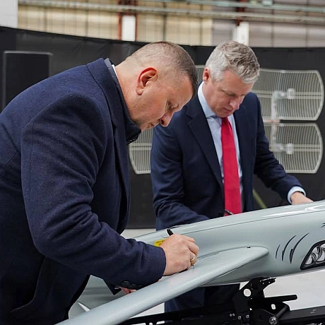 У Великій Британії починає працювати перший український оборонний завод UkrspecsystemsПро це повідомив посол України у Великій... - на we.ua