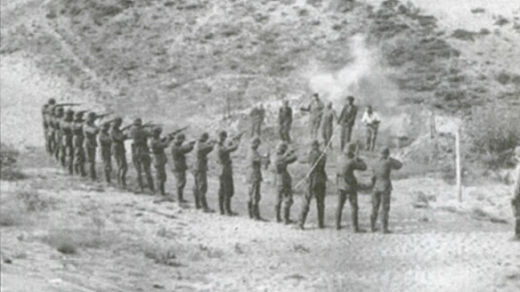 Угорські військові на \