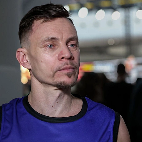 Сталь у погляді, титан у кроці.​Це Сергій. Боєць 112 окрема бригада Сил територіальної оборони ЗСУ. Своє поранення він отримав... - Репортер інформує on we.ua