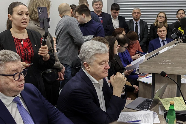 ⚖️ Верховний Суд: Справа про санкції проти Порошенка триваєКолегія суддів Касаційної палати продовжує розгляд позову Петра Поро... - Репортер інформує on we.ua