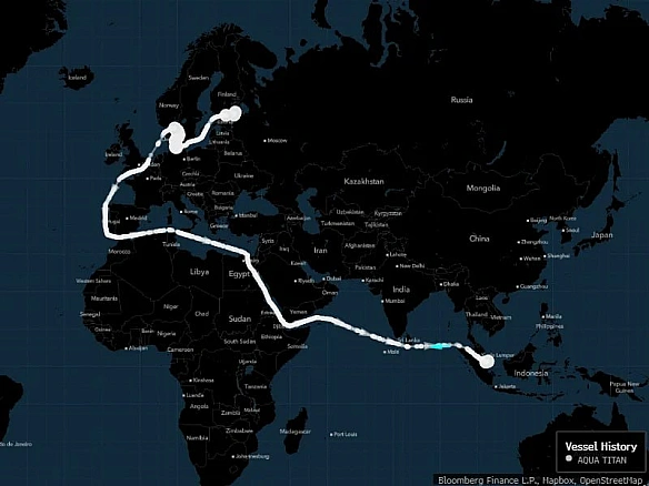 🇮🇳🛢Російську нафту, яка йшла до Китаю, перенаправляють до Індії, оскільки Нью-Делі нарощує закупівлі - BloombergТанкер із росі... - Ціна Держави on we.ua