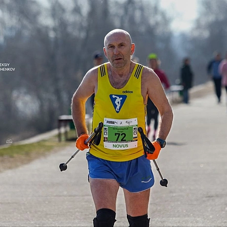 В Києві відбувся благодійний забіг NOVUS Десятка Незламності 2026 від Run Ukraine. Цьогорічна подія об’єднала тисячі учасників з... - Репортер інформує на weua.dev