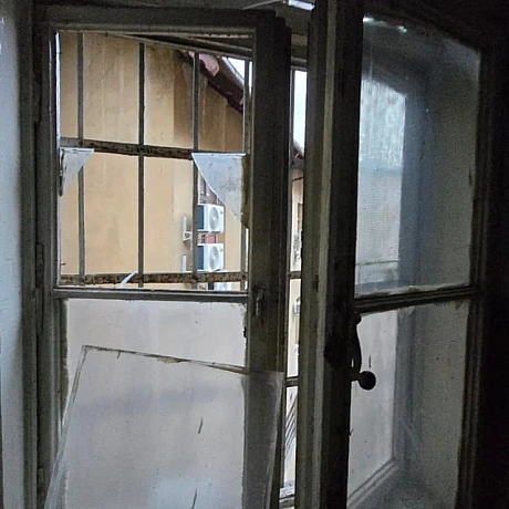 24 березня росія здійснила масову дронову атаку, зокрема на Львів. Серед постраждалих споруд - приміщення музею Тюрма на Лонцько... - WAS на weua.dev