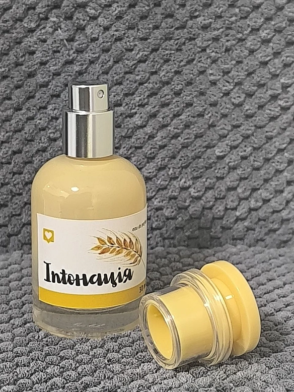 Парфуми, які закохують в українську мову! Таких більше ніде немає. Тільки тут.

Дуже смачно пахнуть. Спокоєм. Затишком. Україною... - Давай займемось текстом на weua.dev