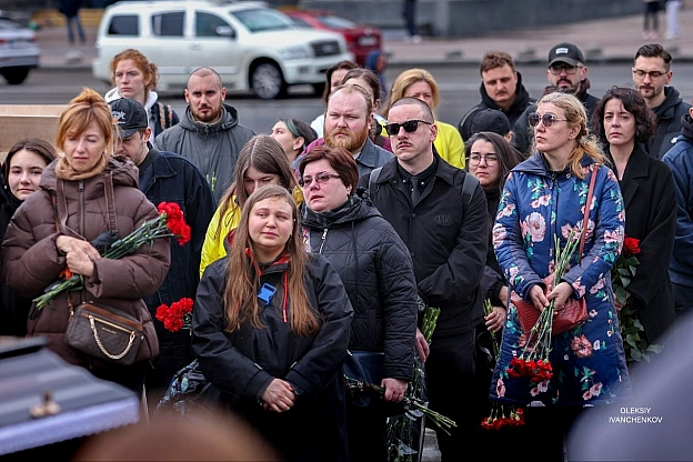 Артур Петров був людиною, яка поєднувала у собі два світи: світ щирого сміху та світ запеклої боротьби. Відомий як один із найдо... - Репортер інформує on we.ua