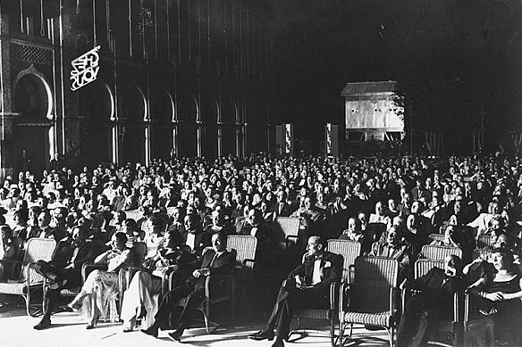 У серпні 1932 року Венеція подарувала світові щось абсолютно нове: перший Міжнародний кінофестиваль, що відбувся на острові Лідо... - WAS на we.ua